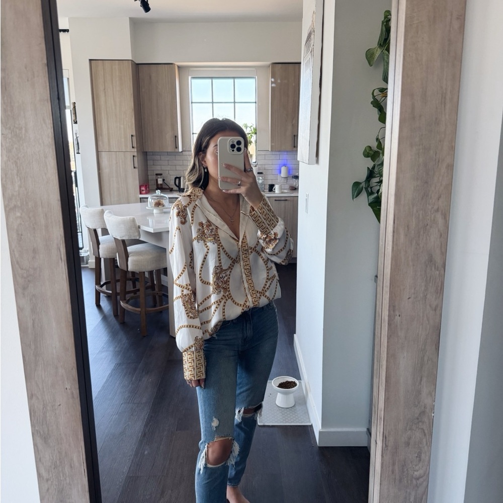 Woven Chain-Print Button-Down Shirt - White/Gold - Picture 2 of 7
